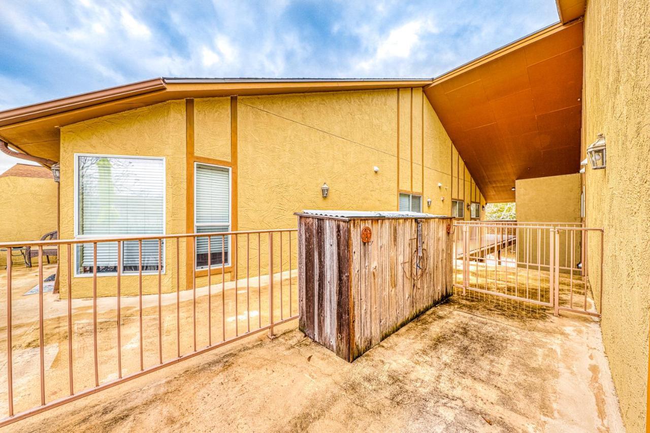 Water Wheel Resort Condo Resort New Braunfels Exteriör bild