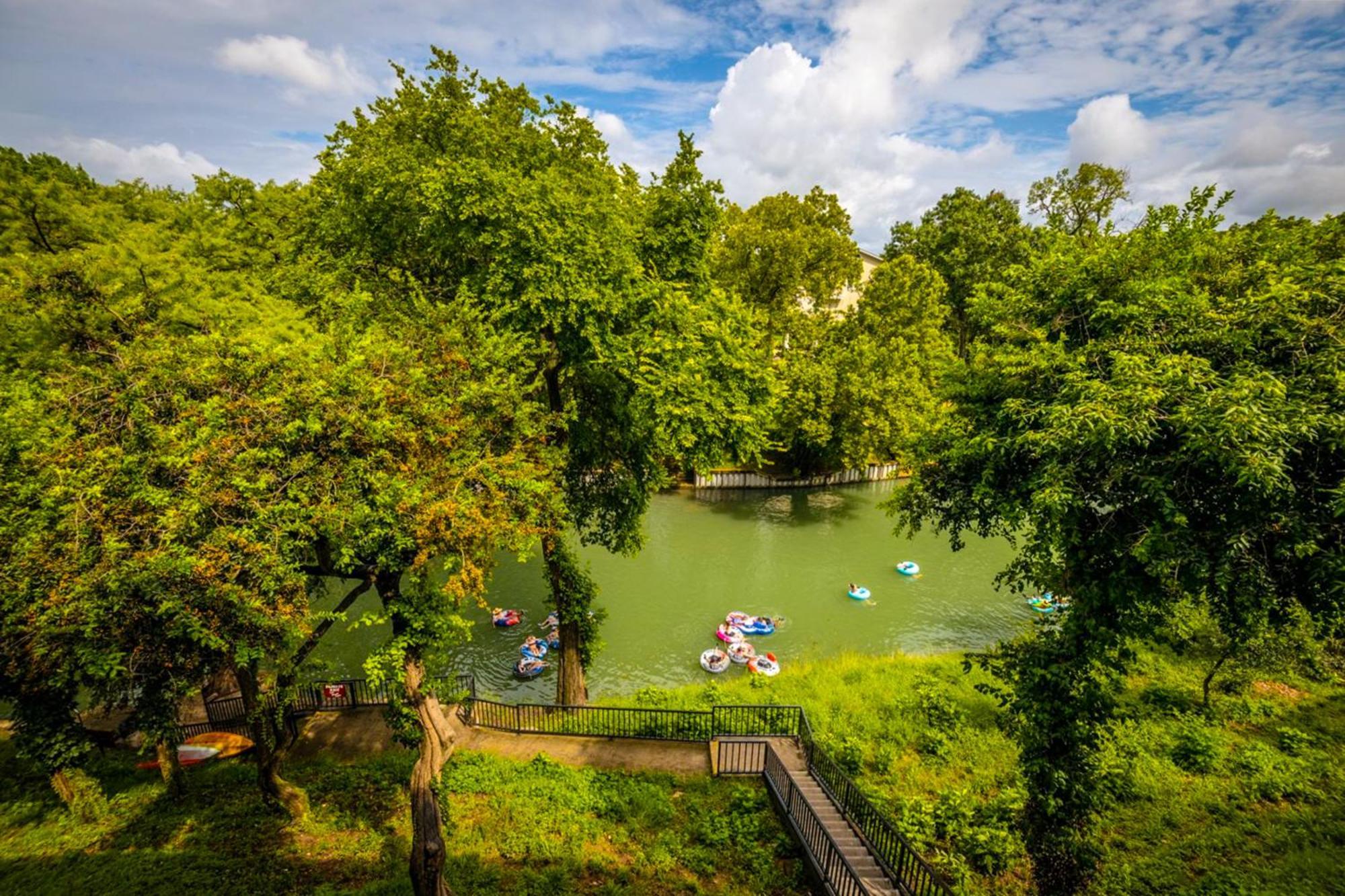 Water Wheel Resort Condo Resort New Braunfels Exteriör bild
